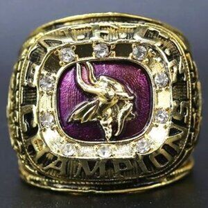 Minnesota Vikings Championship Ring... Fast ship from USA